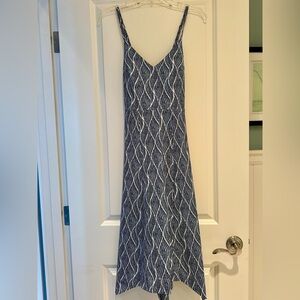 Krimson Klover Navy and White Leaf Print Apparel